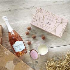 Prosecco, Candle &amp; Chocs Gift Set 