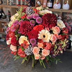 Glorious Christmas Bouquet 