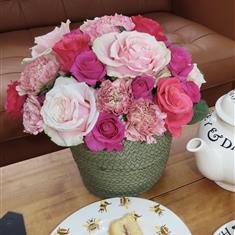 Seagrass Roses Basket
