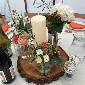 fwthumb1-table-centre-orange-green.jpg