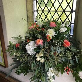 fwthumb1-wedding-flowers-norfolk-church.jpg