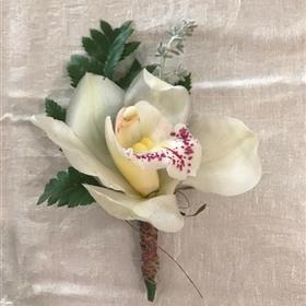 fwthumb14-orchid-buttonhole.jpg